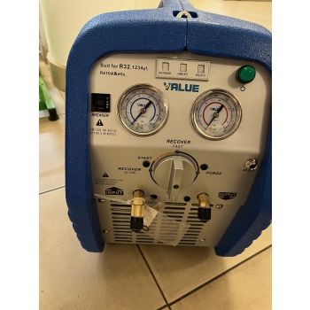 VRR12L-R32 STACJA DO ODZYSKU CZYNNIKA CHŁODNICZEGO R32 R134a R404a VALUE